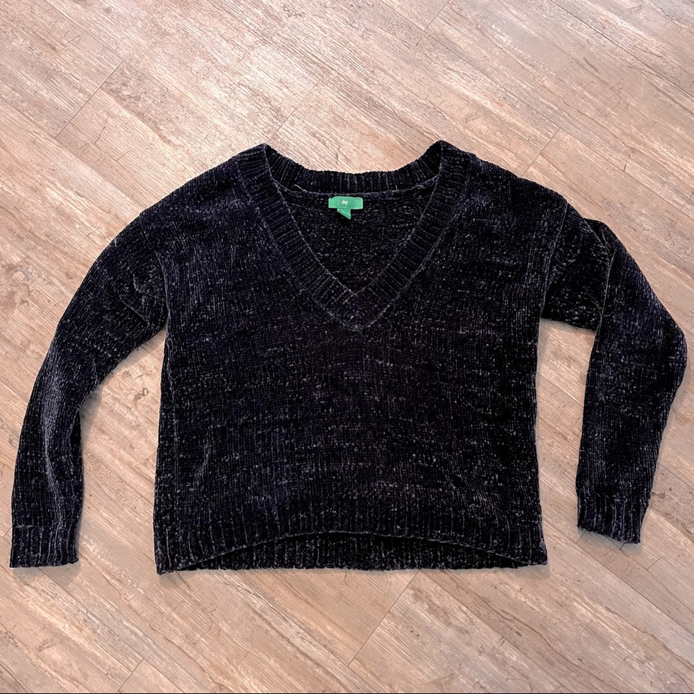 Navy Blue Dip Cropped Sweater